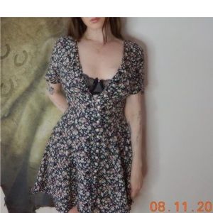 Vintage 90s floral dress
